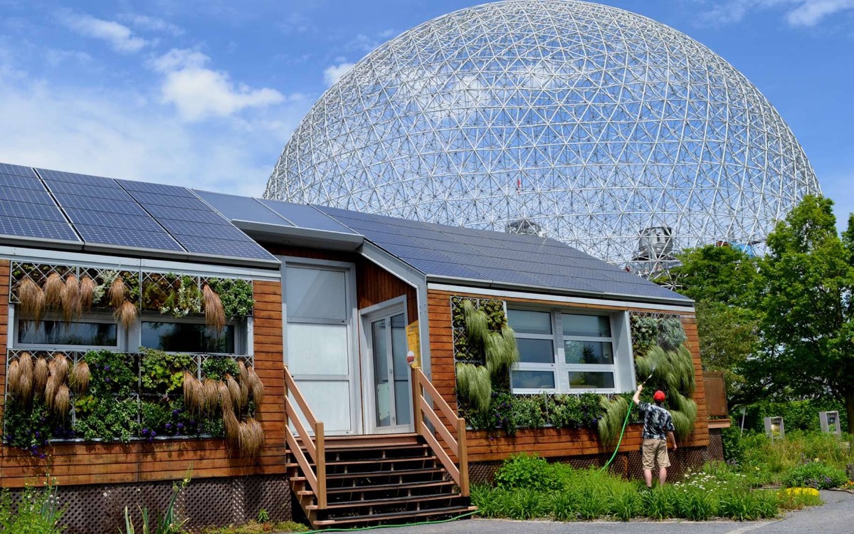 Une maison écologique respecte la nature.